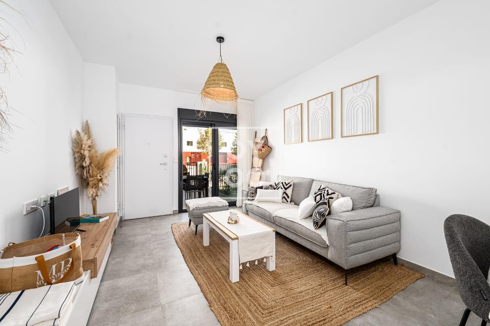 View (from property/room), Living room, Seating area