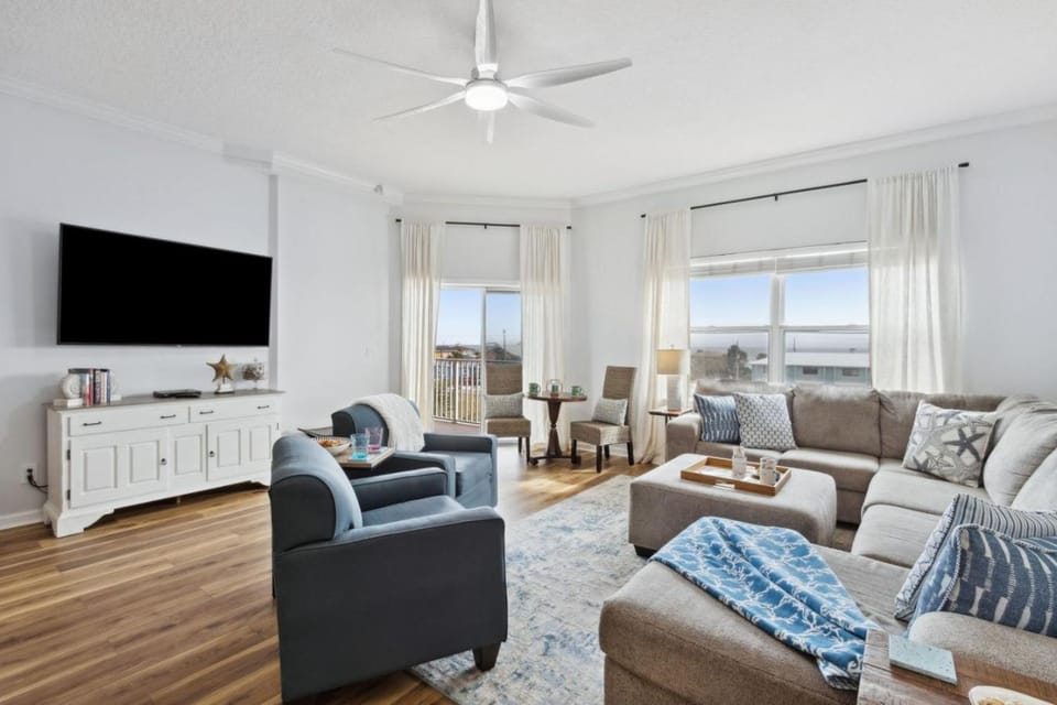 Ocean Park 210 - Serenity by the Sea House in Fernandina Beach