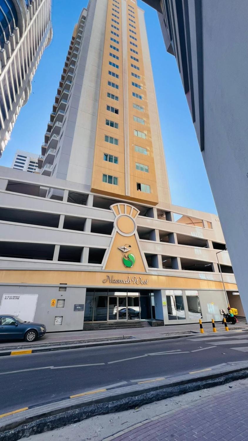 Luxury 2 Bedrooms Apartment Partial Sea View 121-Juffair Apartment in Manama