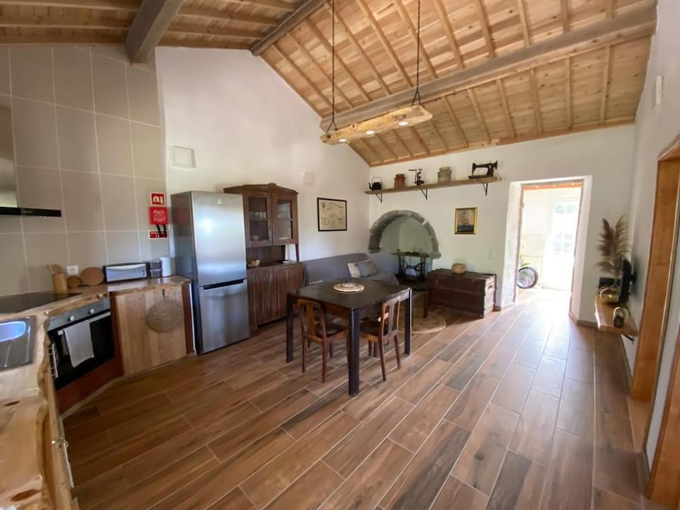 Villa Pico de Mafra House in Azores District