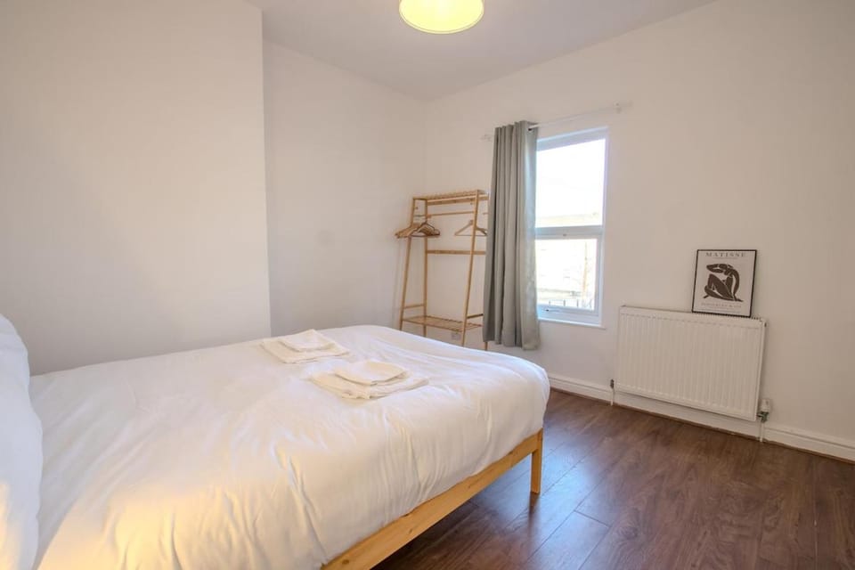 Charming & Relaxing Getaway near Liverpool City House in Liverpool
