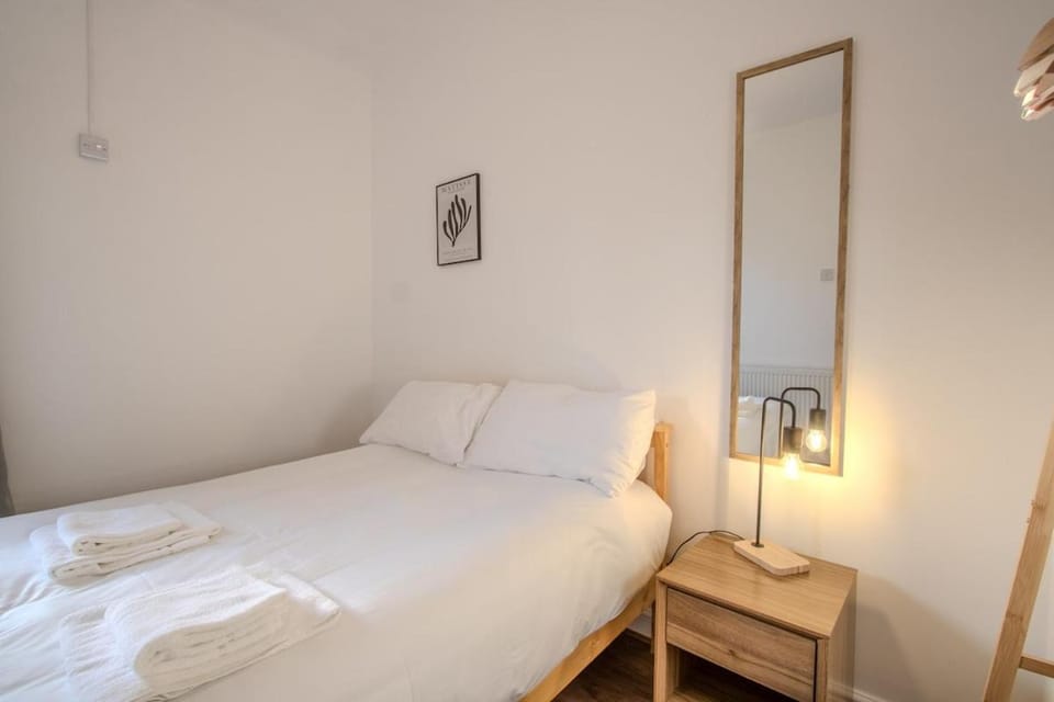 Charming & Relaxing Getaway near Liverpool City House in Liverpool