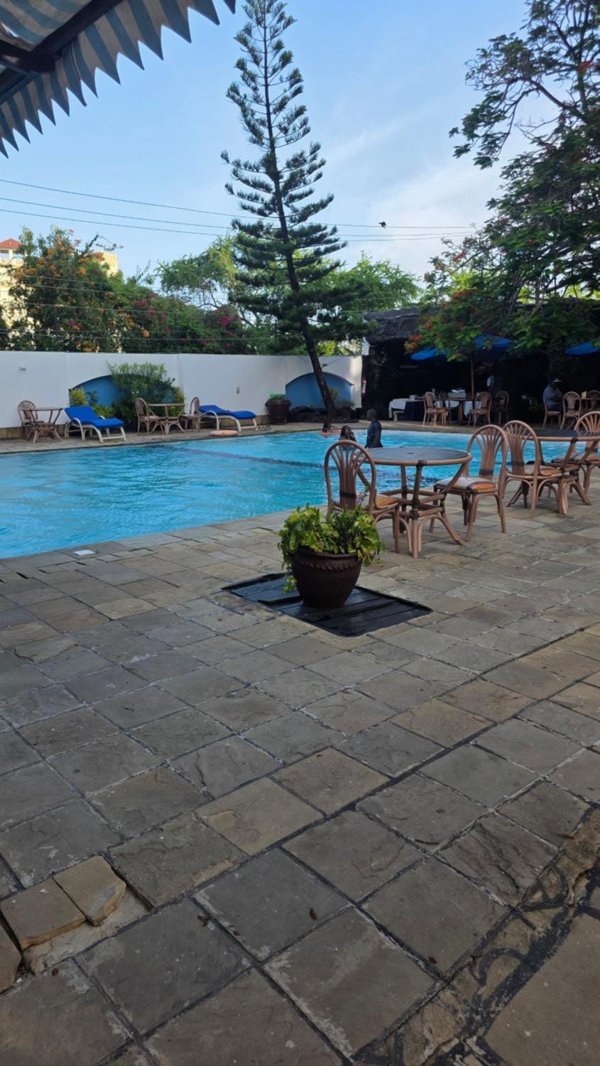 Swimming pool