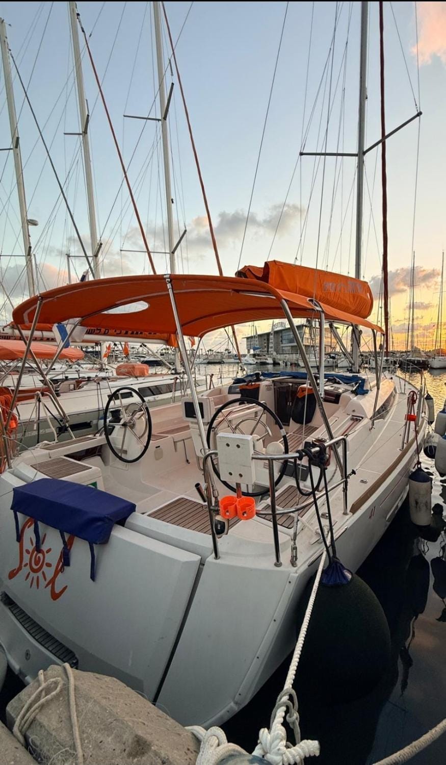 sol Docked boat in South District