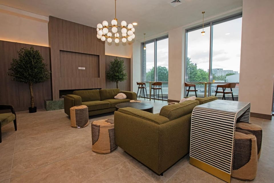 Luxury City Condo-Terrace - Gym - Parking - Central Manchester Apartment in Salford
