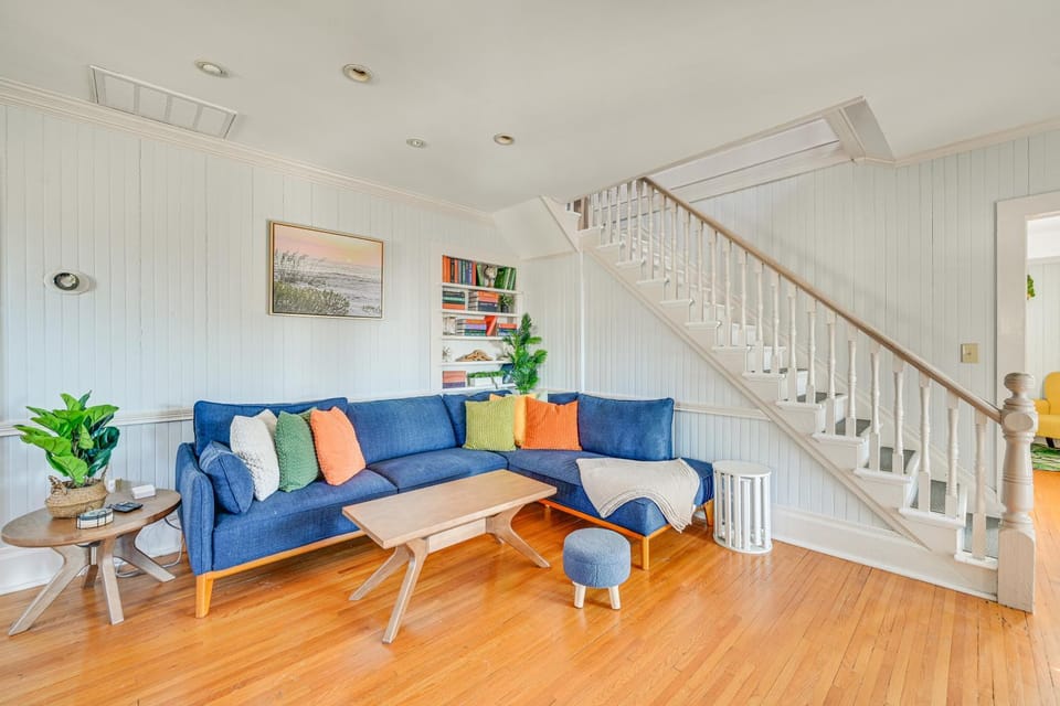Timeless Charm! Family Home Near Belhaven Beach House in North Carolina