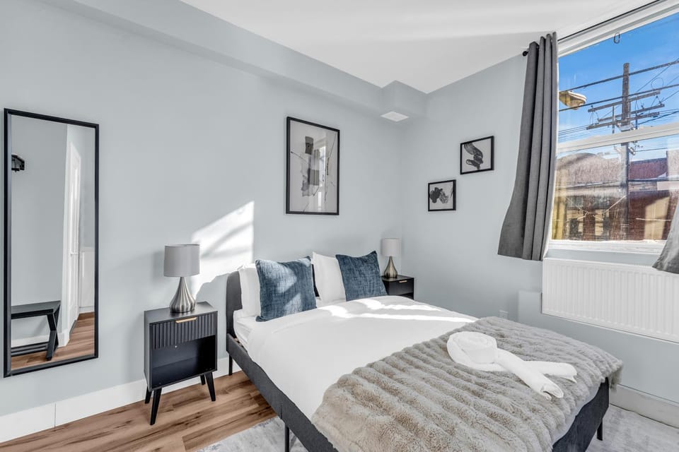Guestic Hotel at Queen West Hotel in Toronto