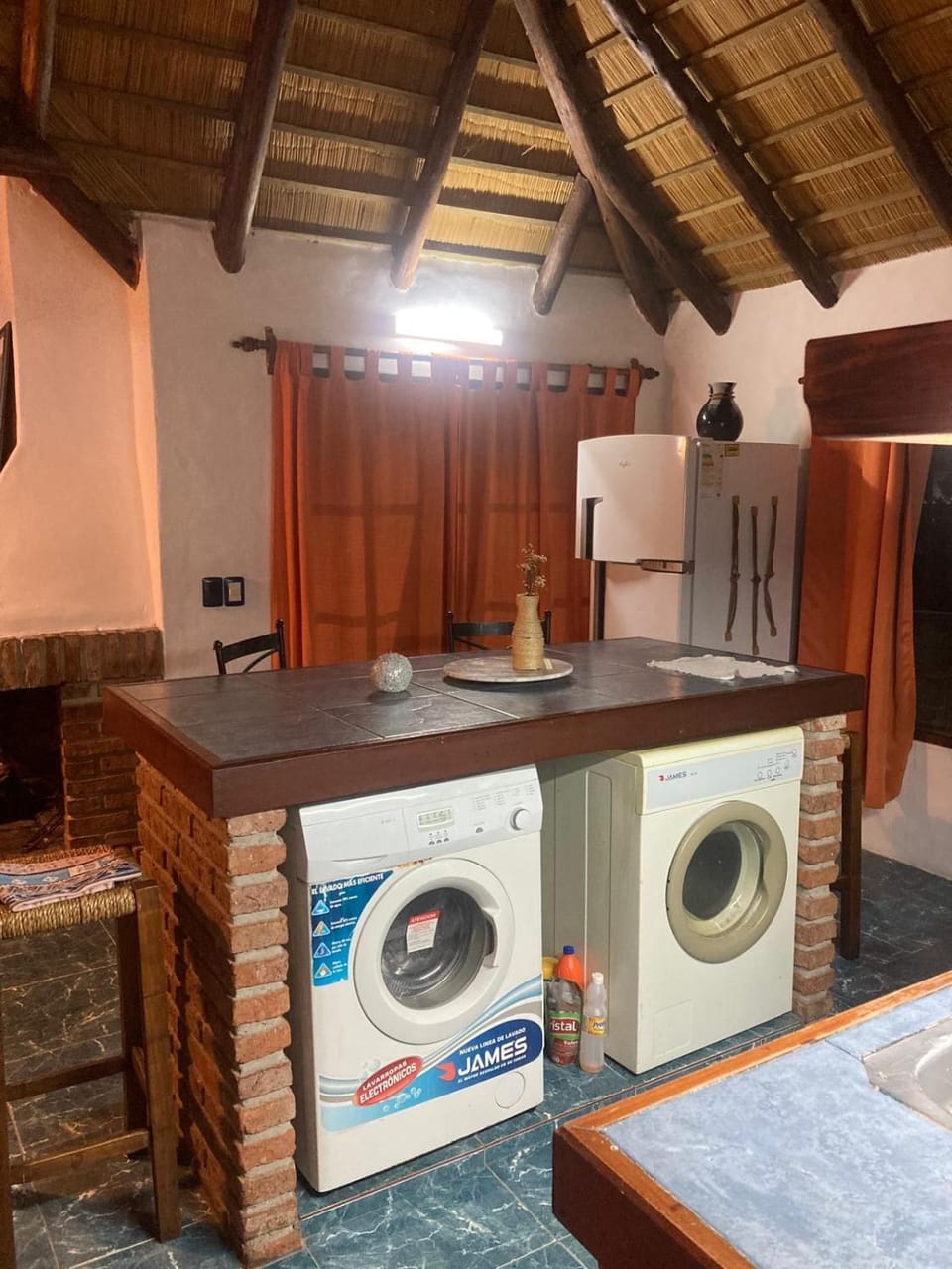 Apartamento en planta alta 2 dormitorios Apartment in Piriápolis