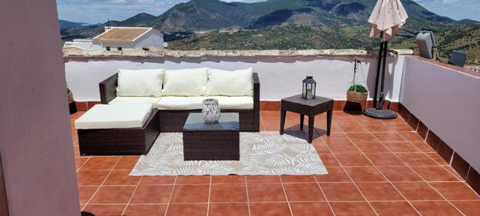 Patio, Natural landscape, View (from property/room), Balcony/Terrace, Mountain view