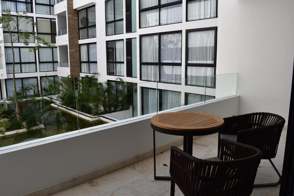 Lux Condo Anah Downtown Apartment in Playa del Carmen