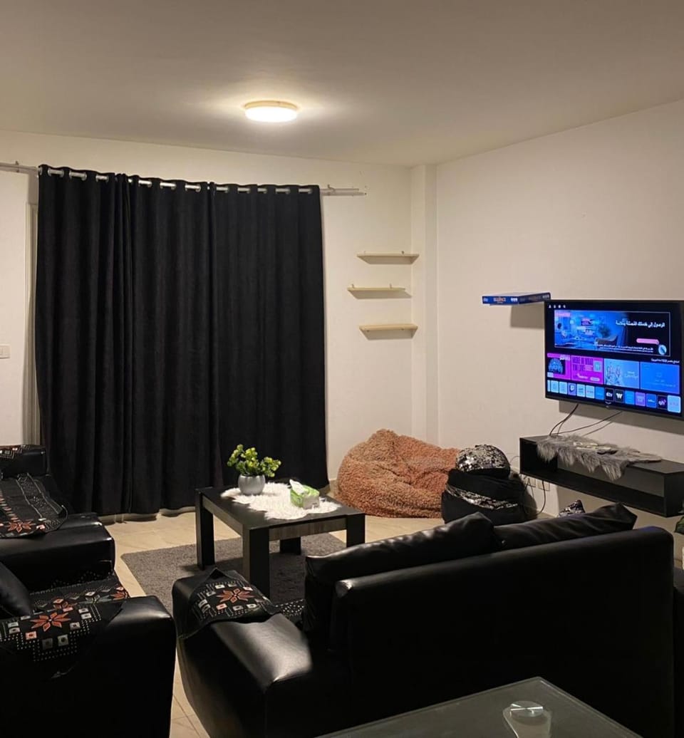 Cozy apartment, perfect for families & groups Apartment in Cairo Governorate
