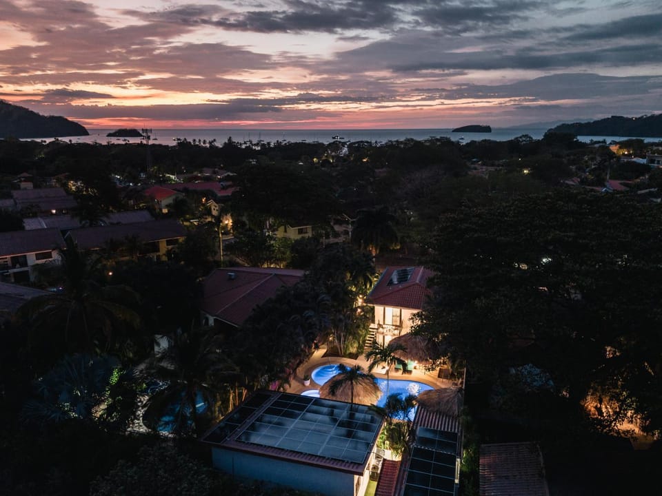 Coco Garden Suites Apartment in Coco