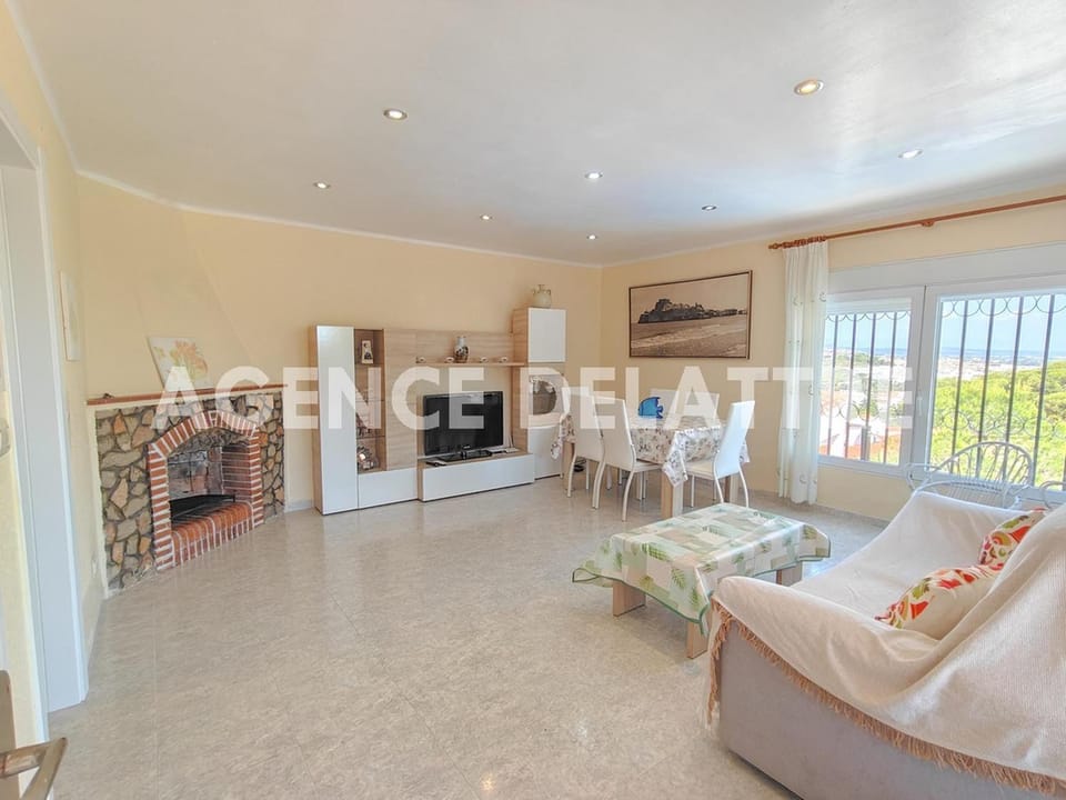 Villa con piscina privada y WIFI, 3 dormitorios cerca del centro - ES-389-9 House in Peniscola