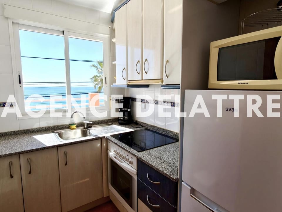 Dúplex en Peñíscola con garaje privado y aire acondicionado - ES-389-21 Apartment in Peniscola