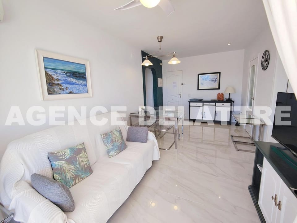 Apartamento con aire acondicionado y Wi-Fi en Peñíscola - ES-389-28 Apartment in Peniscola