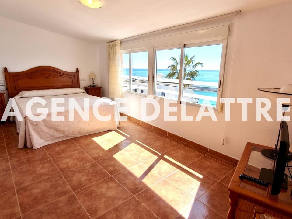 Dúplex en Peñíscola con garaje y aire acondicionado - ES-389-37 Apartment in Peniscola