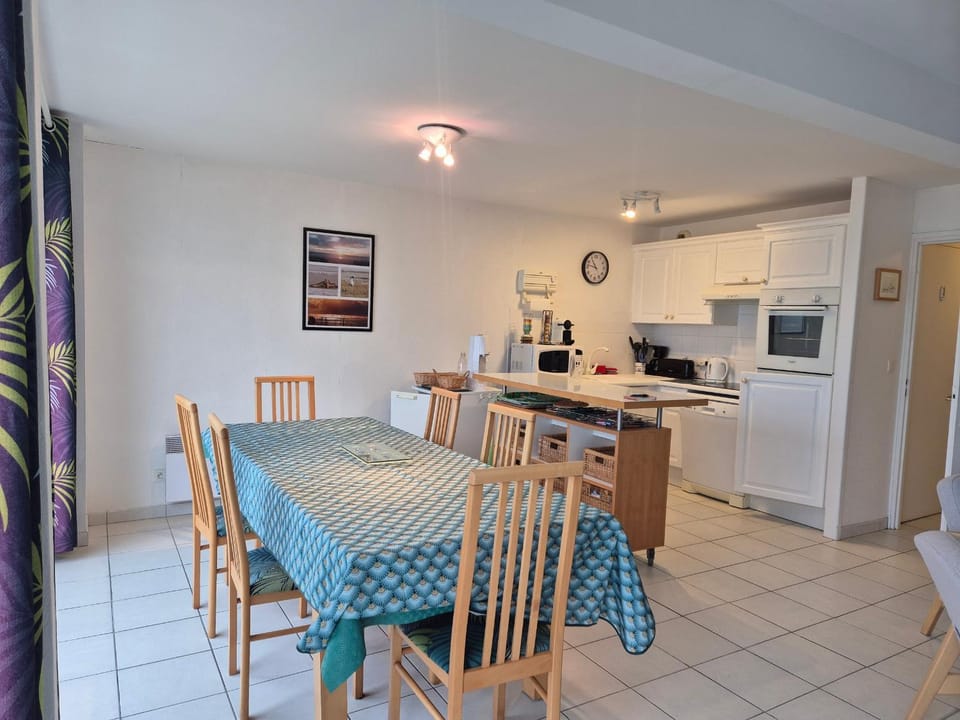 Appartement Moderne 6 pers. Face Mer avec Parking et Balcon - FR-1-482-178 Apartment in Fort-Mahon-Plage