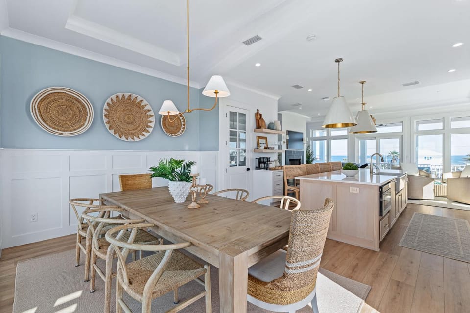 Seaclusion l Luxury l Heated Pool l Beach House in Vilano Beach