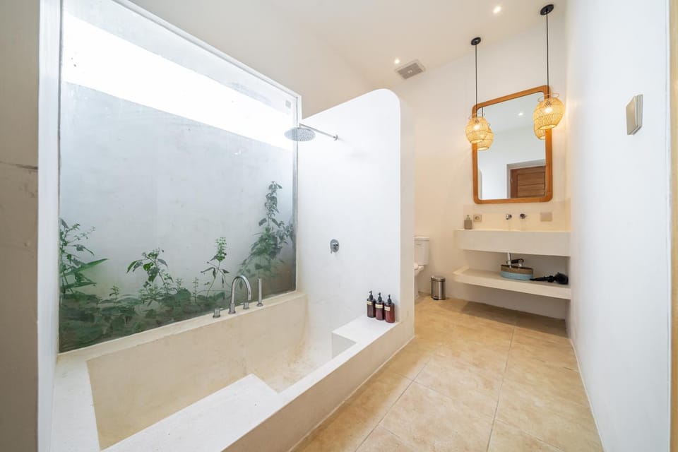 Bathroom, Bath