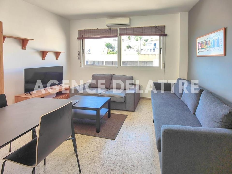 Ático con Terraza a 150m de la Playa - ES-389-40 Apartment in Peniscola