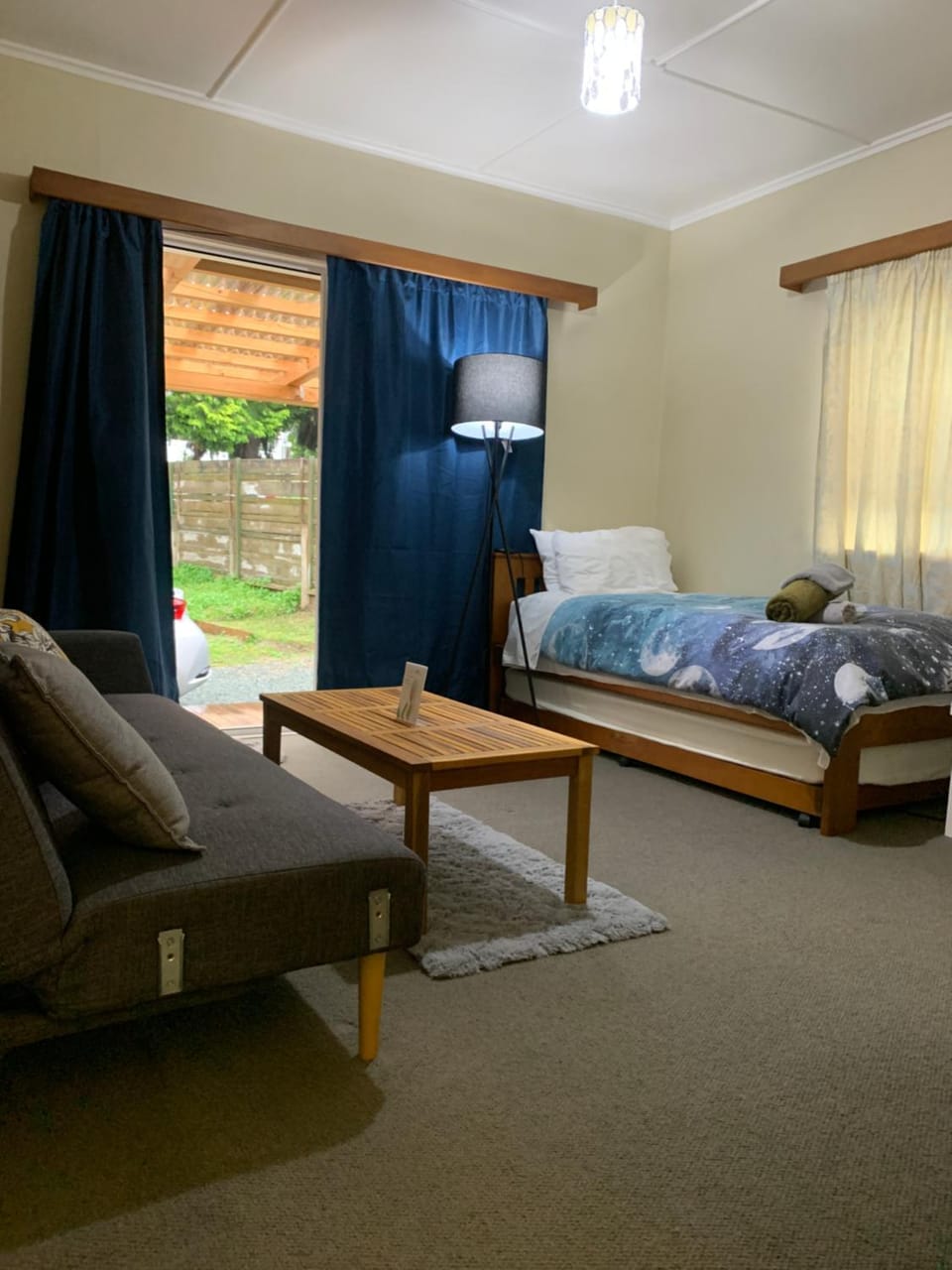 Photo of the whole room, On site