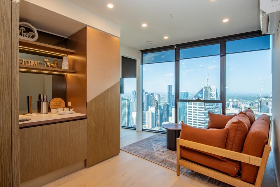 Kitchen or kitchenette, Living room