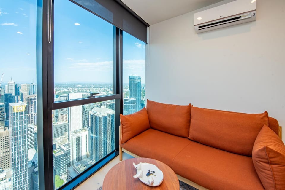 Day, View (from property/room), Living room, Seating area, air conditioner