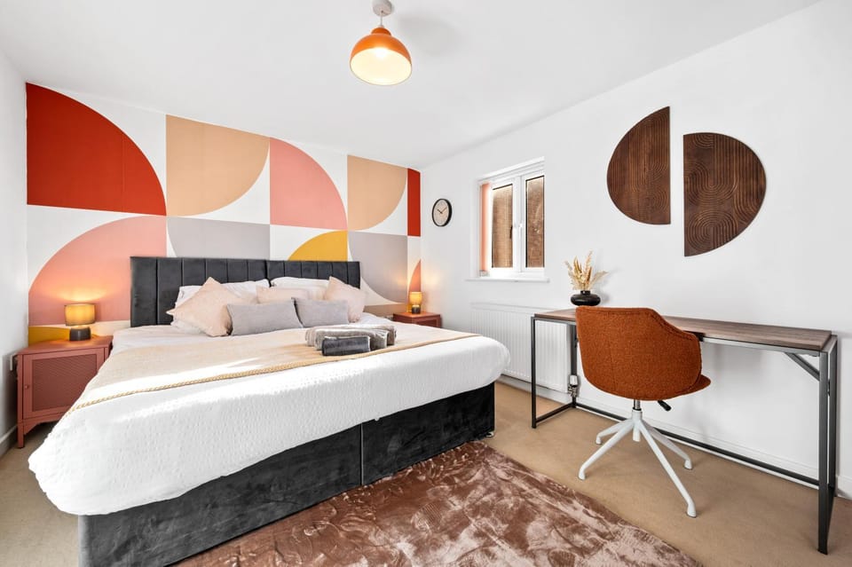 Bed, Bedroom
