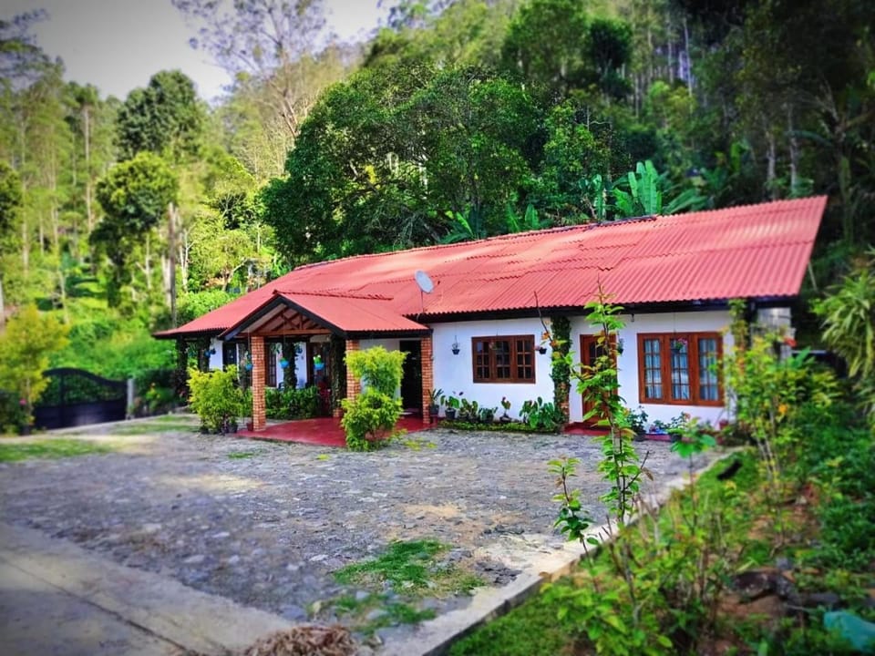 New Holiday Bungalow Apartment in Uva Province, Sri Lanka