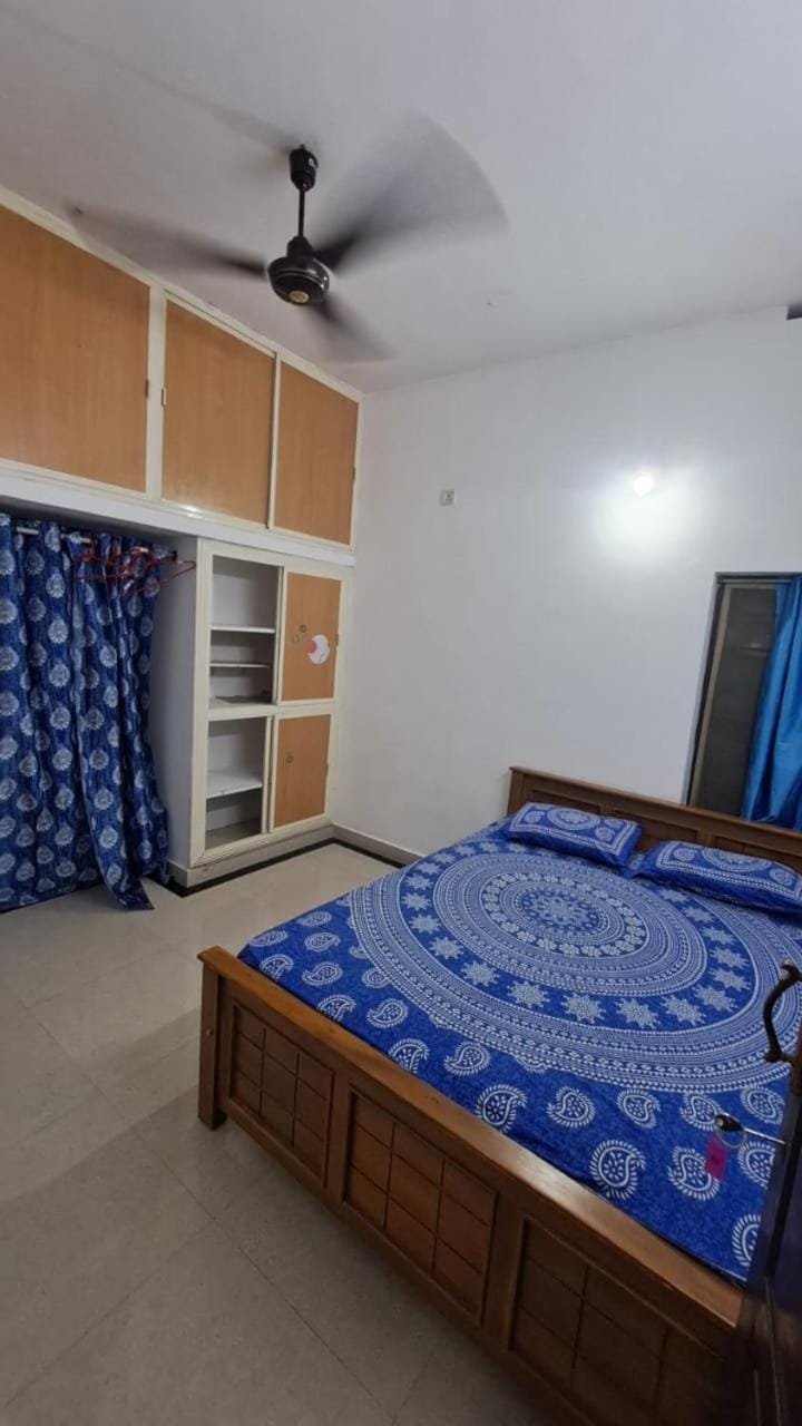 Sivahari home stay Bed and Breakfast in Thiruvananthapuram