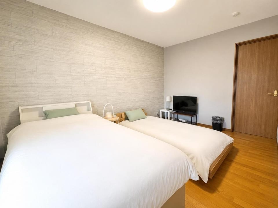 燕の家今里TsubameHouseImazato Apartment in Osaka
