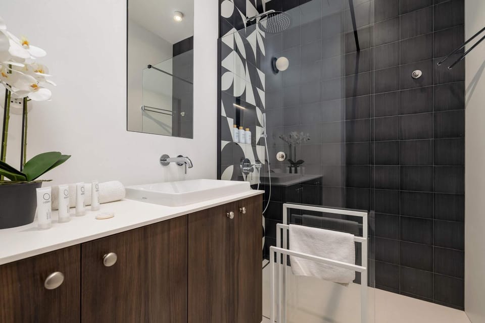 Shower, Bathroom
