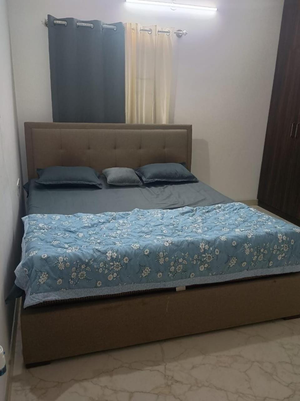 Hill view by lux vista Apartment in Bengaluru