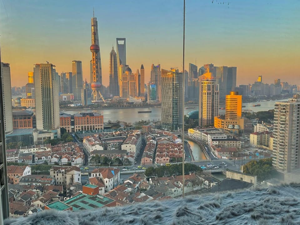 Starry Bund-3BR 4Beds- near the bund Apartment in Shanghai