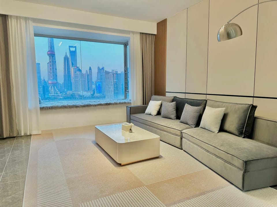 Starry Bund-3BR 4Beds- near the bund Apartment in Shanghai