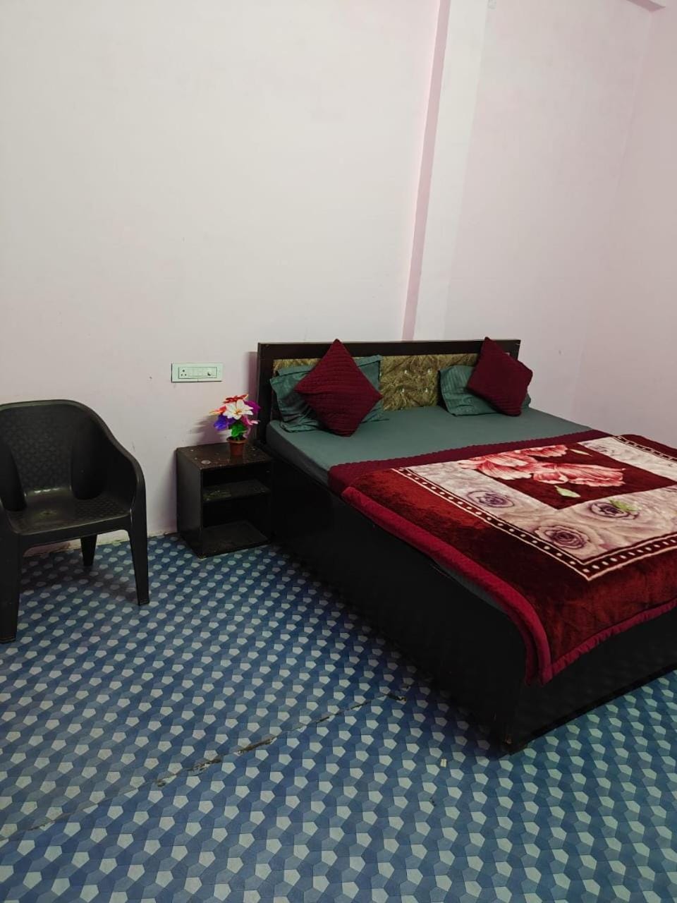 Shri Prabhu guest house Apartment in Uttar Pradesh