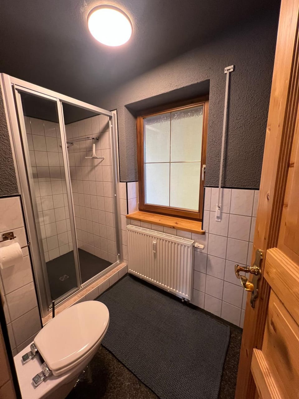 Bathroom, Living room