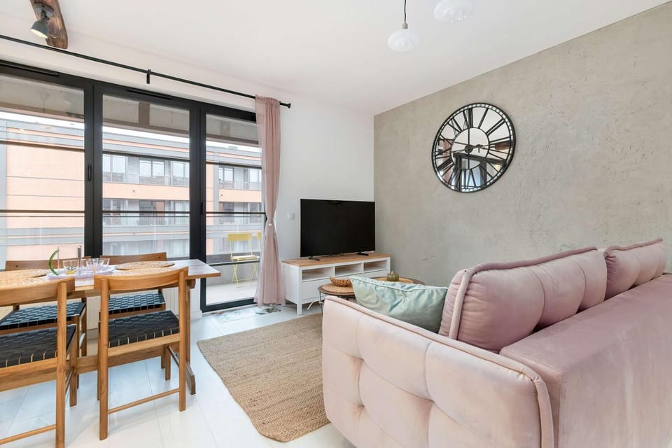 Communal lounge/ TV room, TV and multimedia, Living room, Seating area