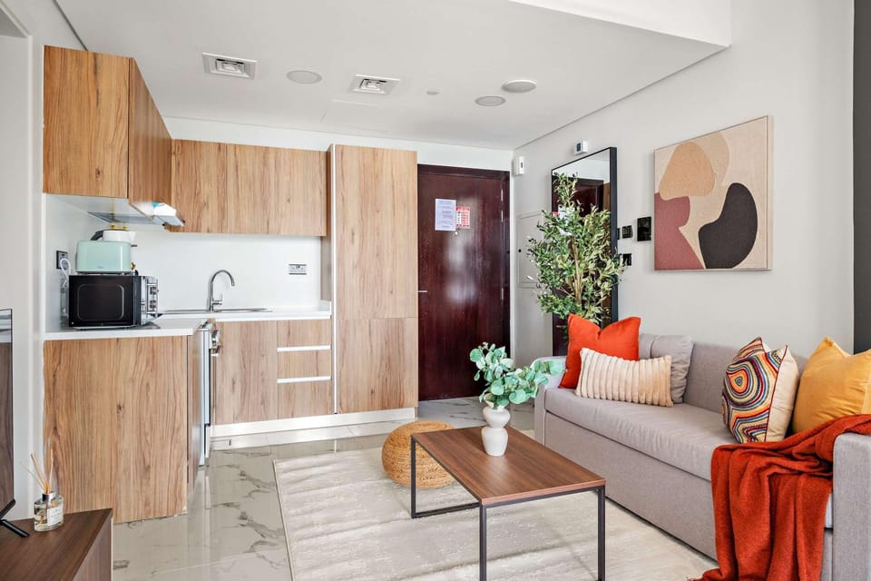 Kitchen or kitchenette, Living room, Seating area
