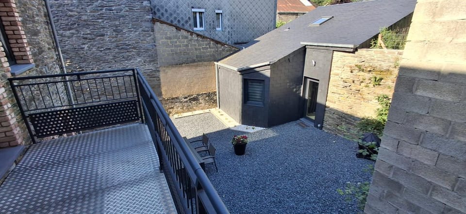 Property building, Balcony/Terrace