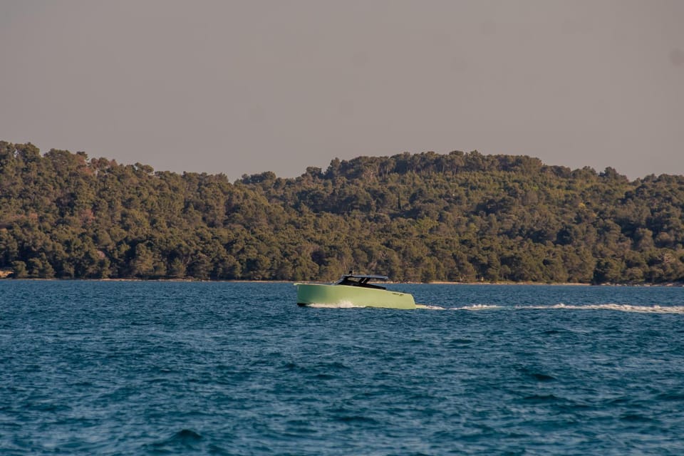 Natural landscape, Activities, Sea view