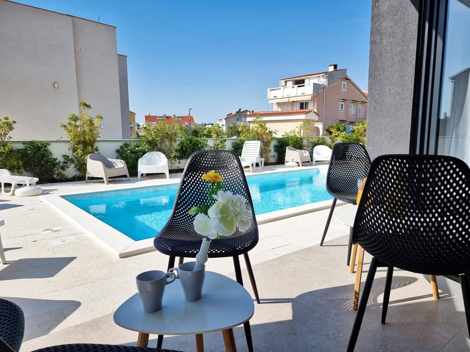 Day, Seating area, Pool view