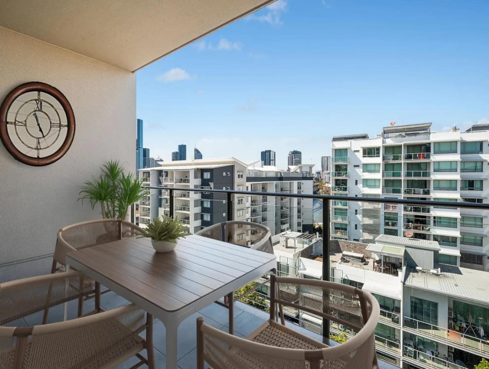Balcony/Terrace, Balcony/Terrace, Dining area