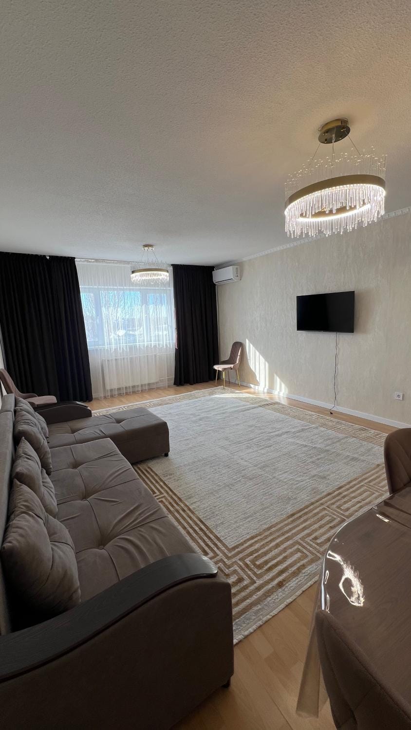 TV and multimedia, Living room, Photo of the whole room, Seating area