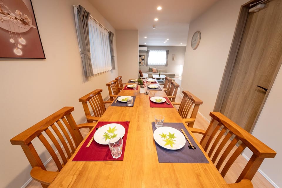 Living room, Dining area