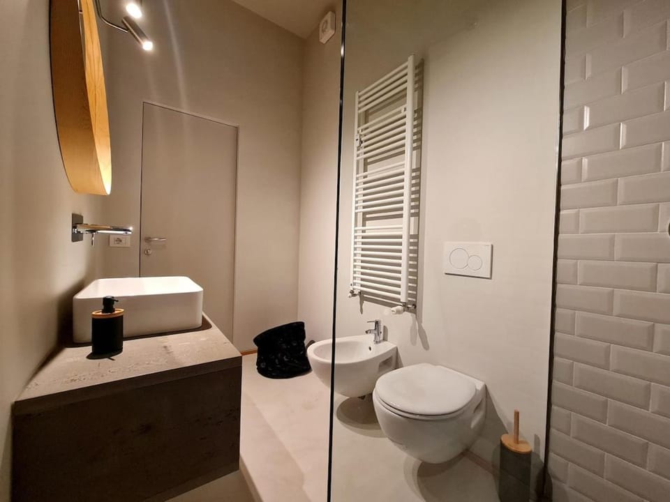Modern Loft a few stops from the city center Apartment in Milan