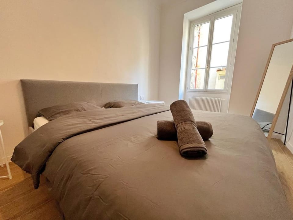 Ref 114 - Beautiful 3-room apartment in the center Apartment in Nice