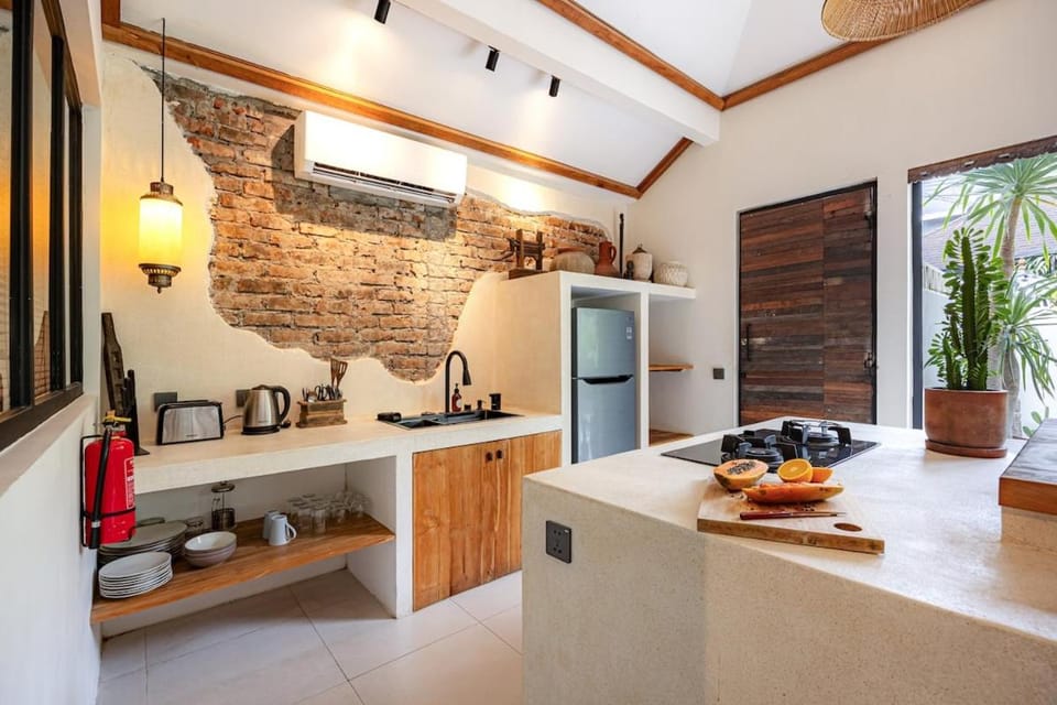 Coffee/tea facilities, Kitchen or kitchenette, Food and drinks, Food, minibar