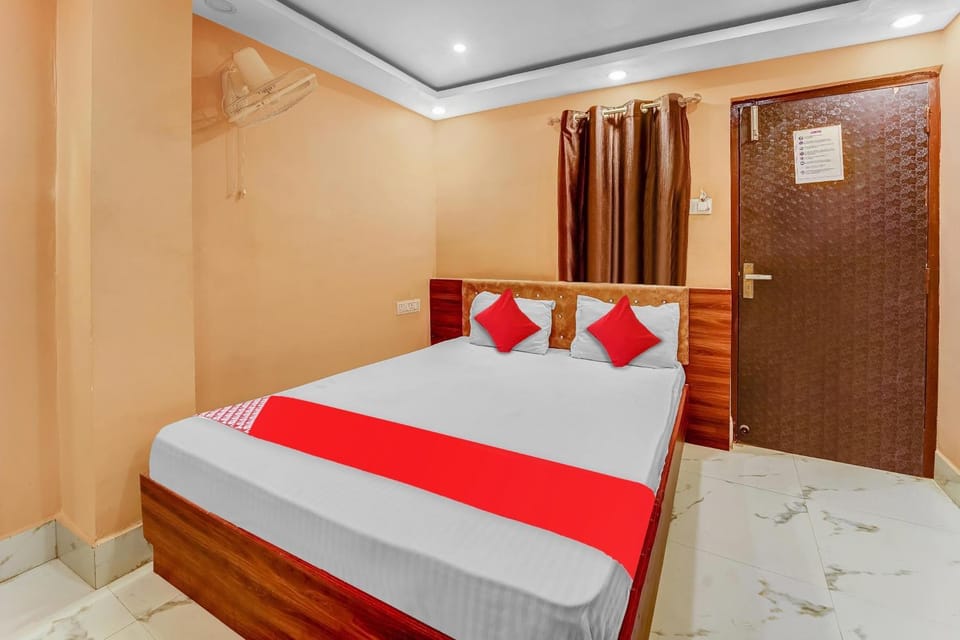 Hotel O Alpha Stayz Hotel in Gurugram