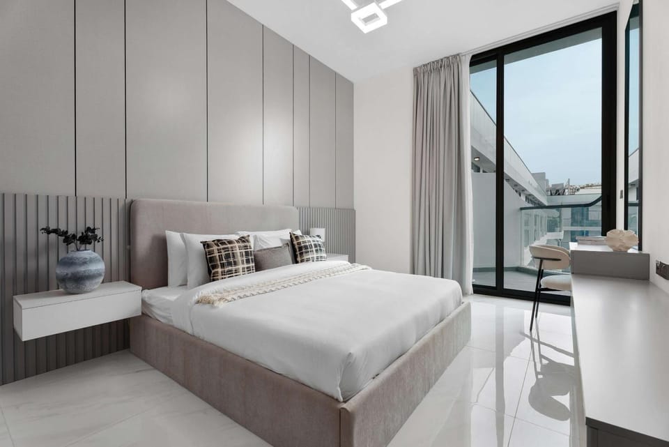 Luxury 1BR with Private Pool & Balcony Apartment in Dubai